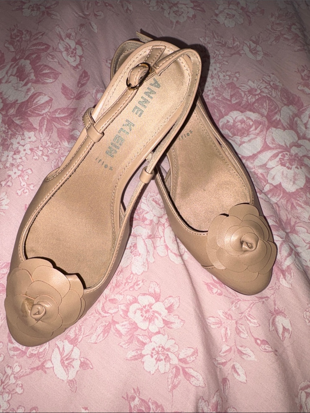 Anne Klein Beige Floral Slingback Ballet Flats size 7.5